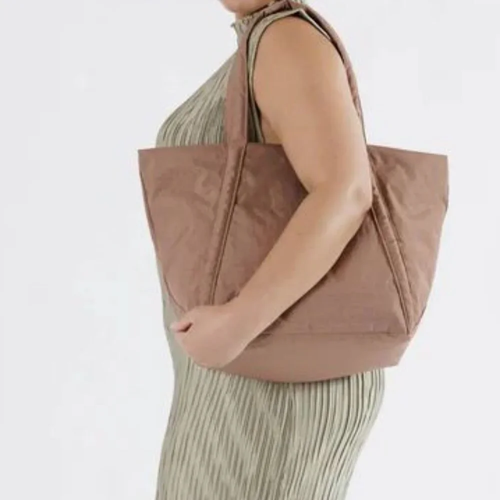 NWT Baggu Cloud Bag - Cocoa - Picture 3 of 3
